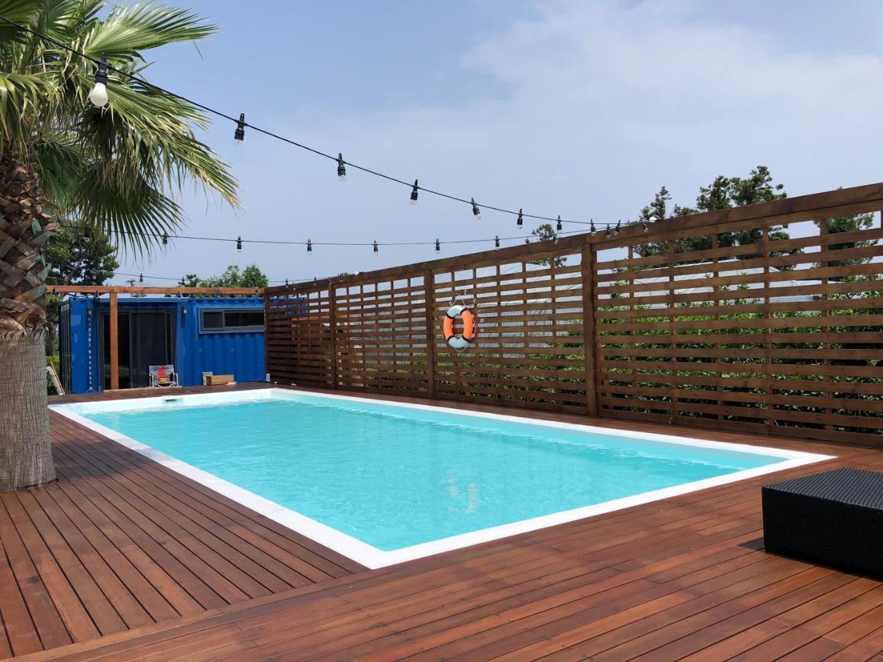 فندق Eridu Cafe N Beds مدينة سيوجويبو المظهر الخارجي الصورة