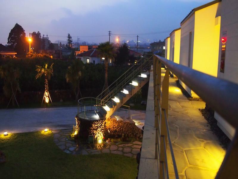 فندق Eridu Cafe N Beds مدينة سيوجويبو المظهر الخارجي الصورة